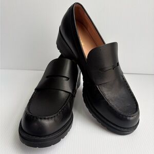 Cole Haan Women’s Penny Loafers Lug Soles  Size. 7  Black Leather Shoes New